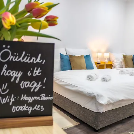 Hagyma Panzio فندق مبيت وإفطار 3*